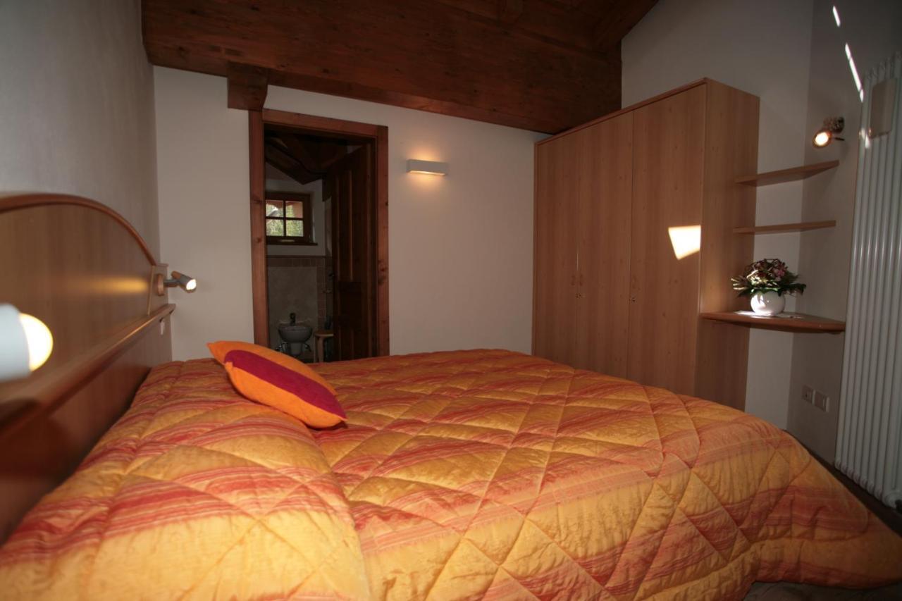 Villetta Ai Pini Deluxe Canazei Buitenkant foto