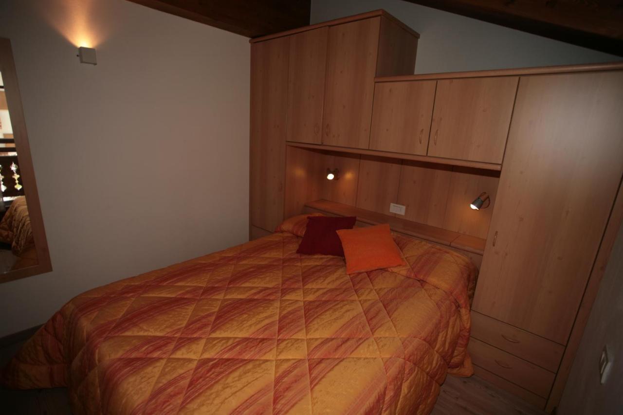 Villetta Ai Pini Deluxe Canazei Buitenkant foto