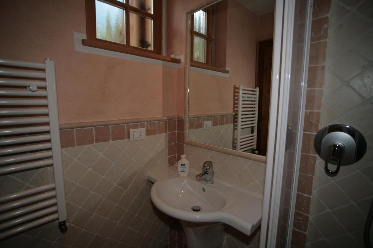 Villetta Ai Pini Deluxe Canazei Buitenkant foto